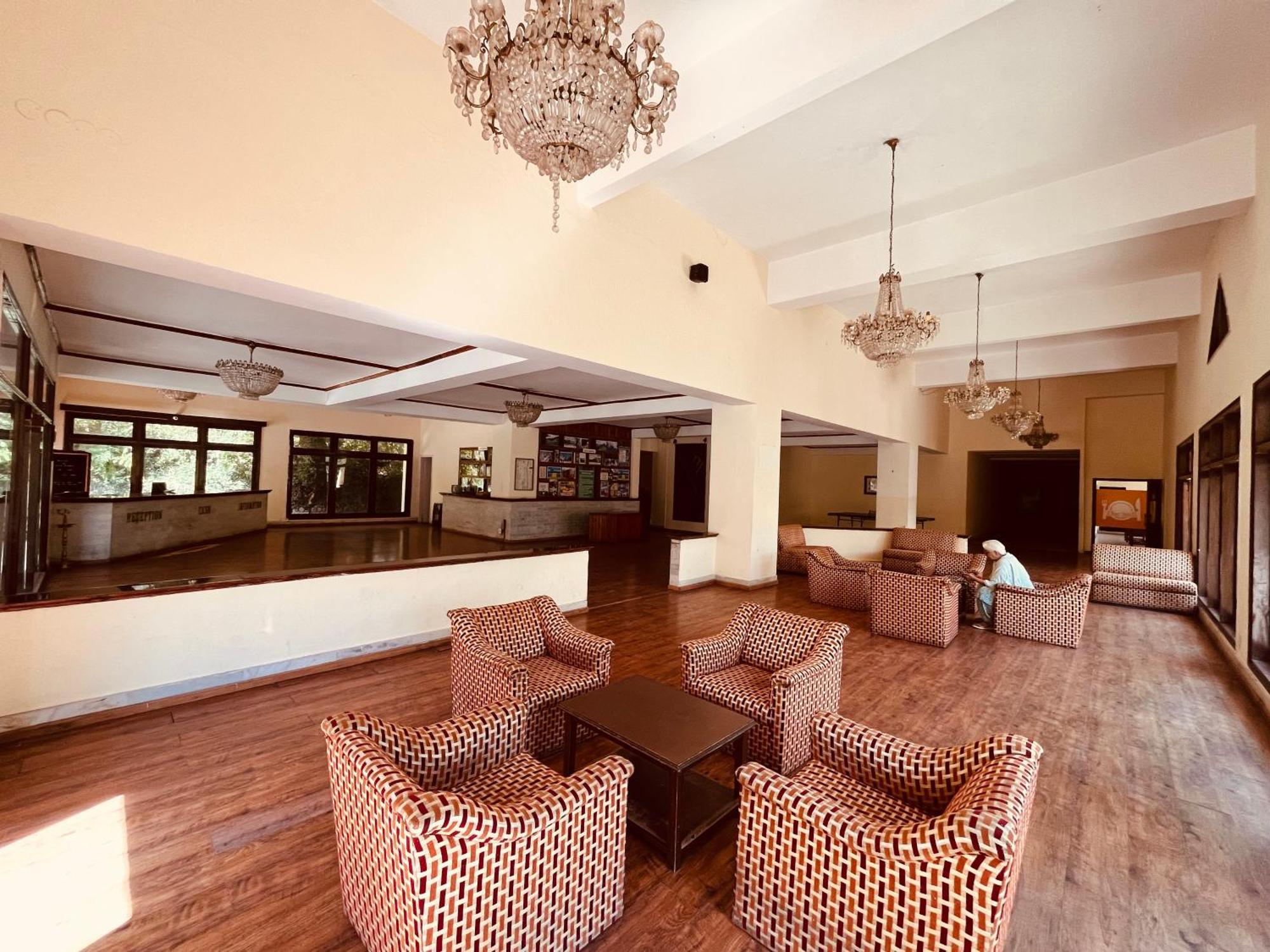 Sagar By Ramanand Sagar Ramayan Maker - #near Mall Road #big Parking #property Of The Decade #mountain View #garden With Bonfire #best Selling Property M 72084-84392 Hotel 4*