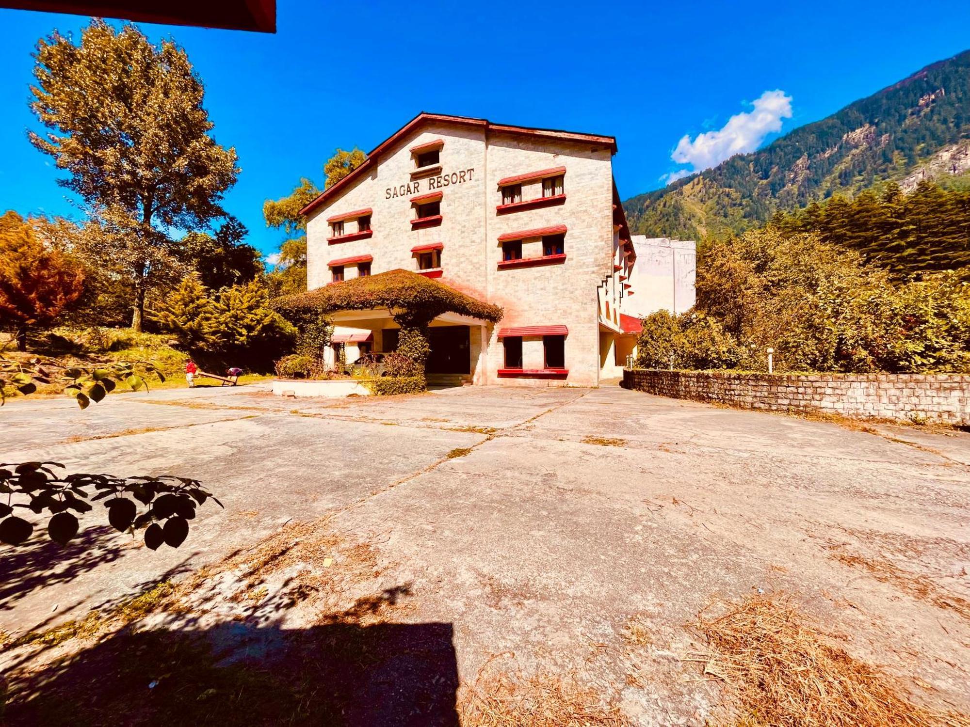 Sagar By Ramanand Sagar Ramayan Maker - #near Mall Road #big Parking #property Of The Decade #mountain View #garden With Bonfire #best Selling Property M 72084-84392 Hotel Manali (Himachal Pradesh)
