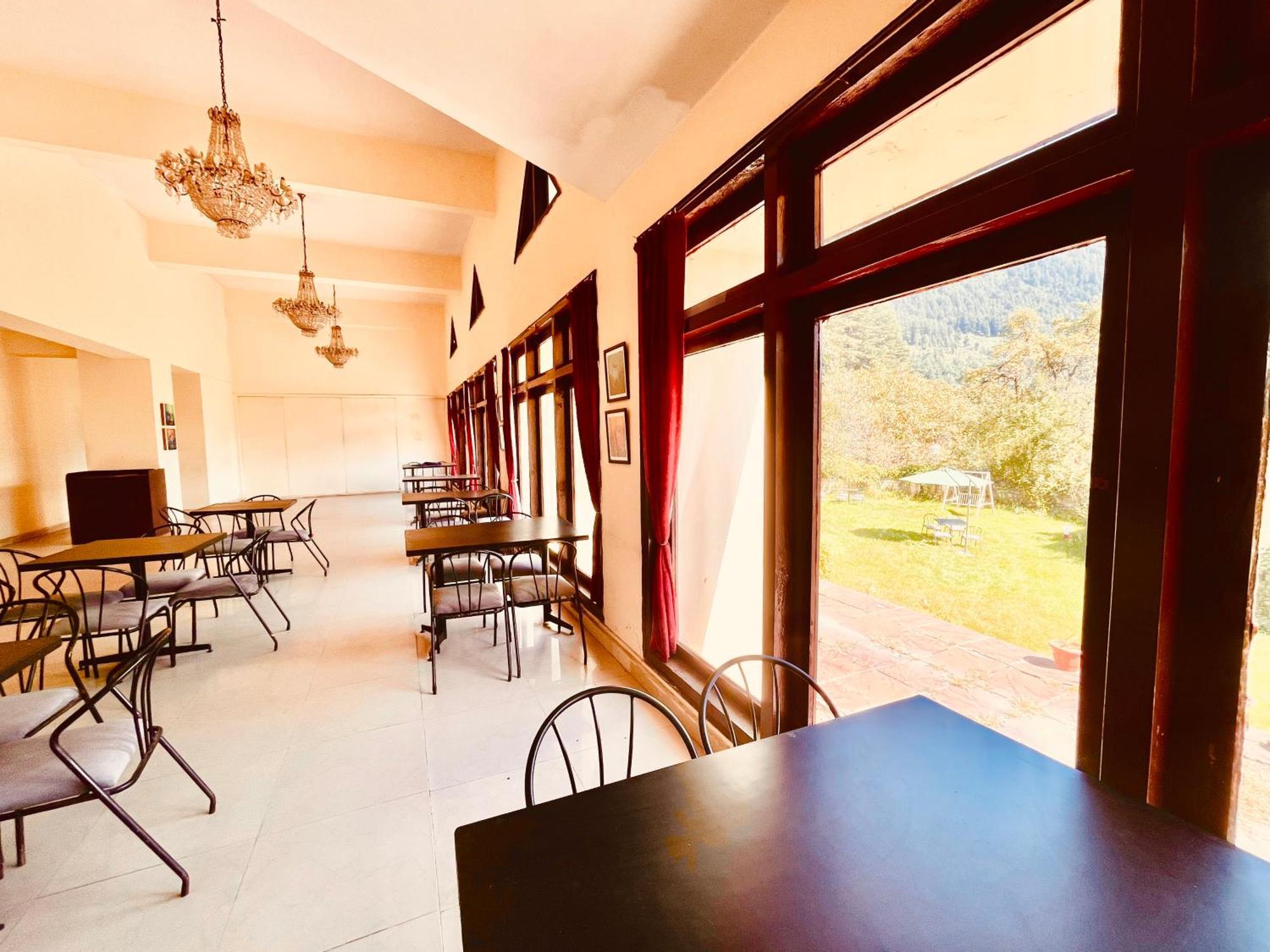 Hotel Sagar By Ramanand Sagar Ramayan Maker - #near Mall Road #big Parking #property Of The Decade #mountain View #garden With Bonfire #best Selling Property M 72084-84392 4*
