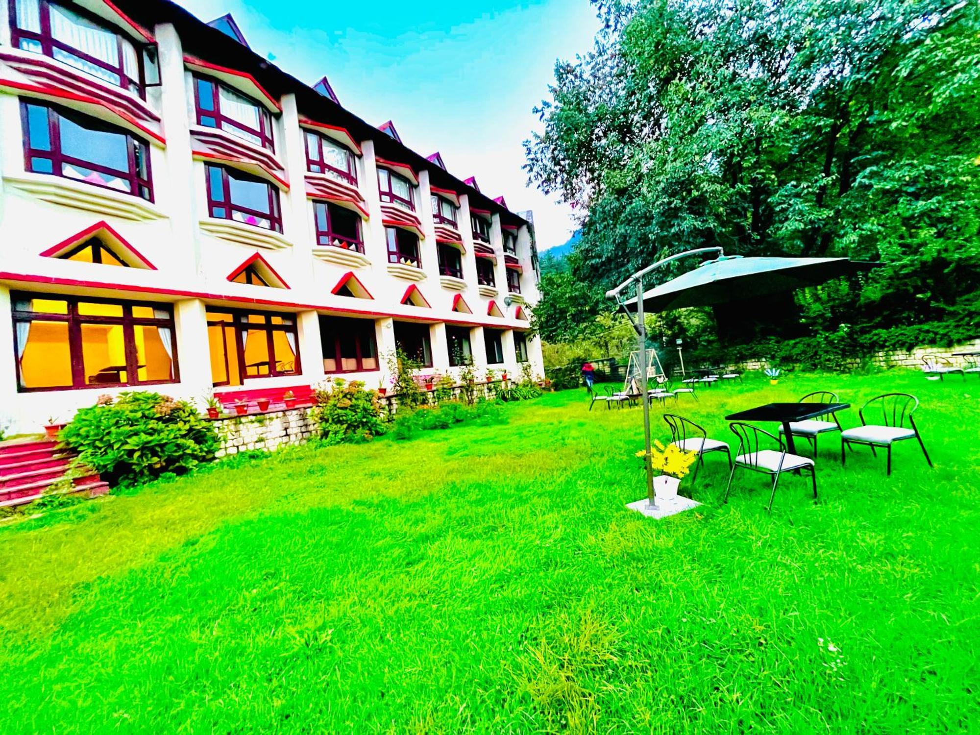 Hotel Sagar By Ramanand Sagar Ramayan Maker - #near Mall Road #big Parking #property Of The Decade #mountain View #garden With Bonfire #best Selling Property M 72084-84392 Manali (Himachal Pradesh)